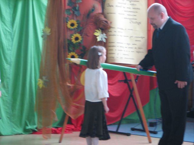 Zdjęcie ślubowanie klas pierwszych 200809 _014_147345